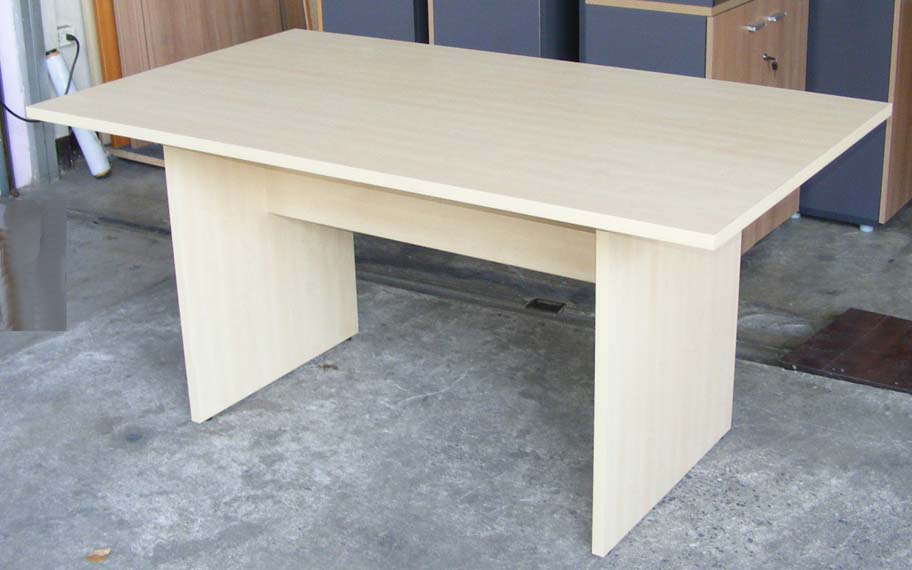 โต๊ะประชุมขนาดเล็ก